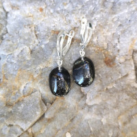 Boucles d'oreilles noires