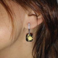 Boucles d'oreilles noires