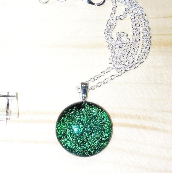 Pendentif vert
