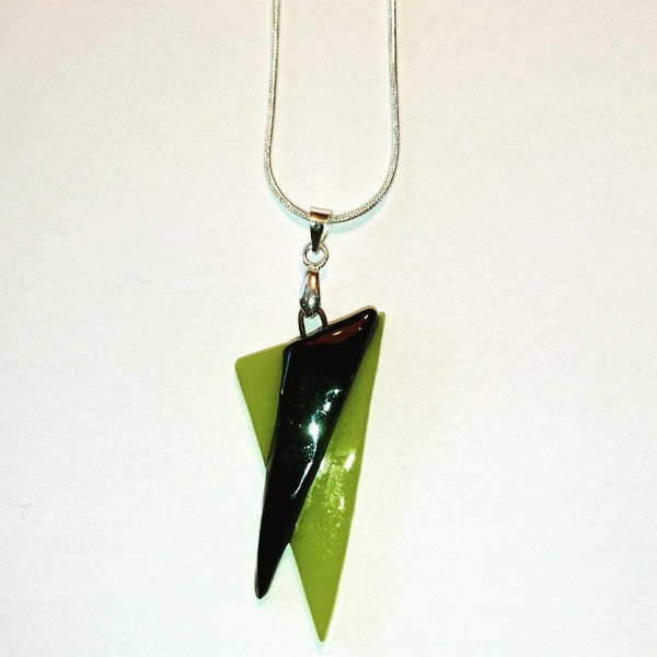 Pendentif triangle